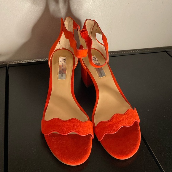 Women's Hadwin Scallop Two-Piece Sandals - Picture 2 of 4